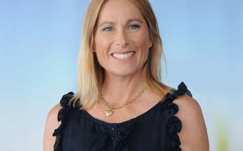 Film Director and LACC Alumna, Tamra Davis on the red carpet for a premiere